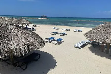 Hospitality Expert Mr X Suite - Tour Pool Bar Beach Montego Bay Gasthof